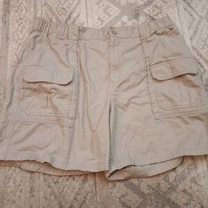 Croft & Barrow Men's Shorts Size 40 100% Cotton Cargo Pockets Zip-Fly Flat Front